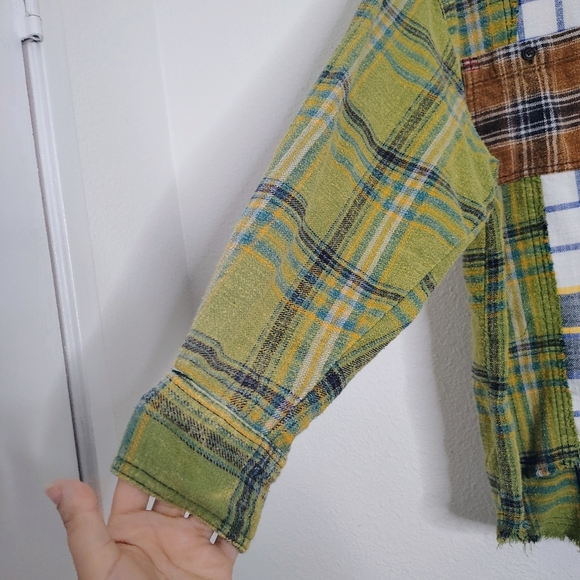 BDG Checked Flannel Shirt with Brown/Green Accents Sz XS Oversized ChestPockets - Picture 8 of 15